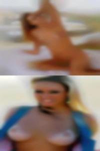 Stories on horny women fucking women.
